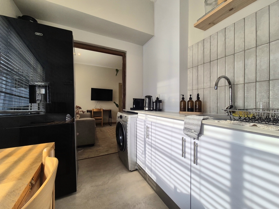 1 Bedroom Property for Sale in Claremont Upper Western Cape